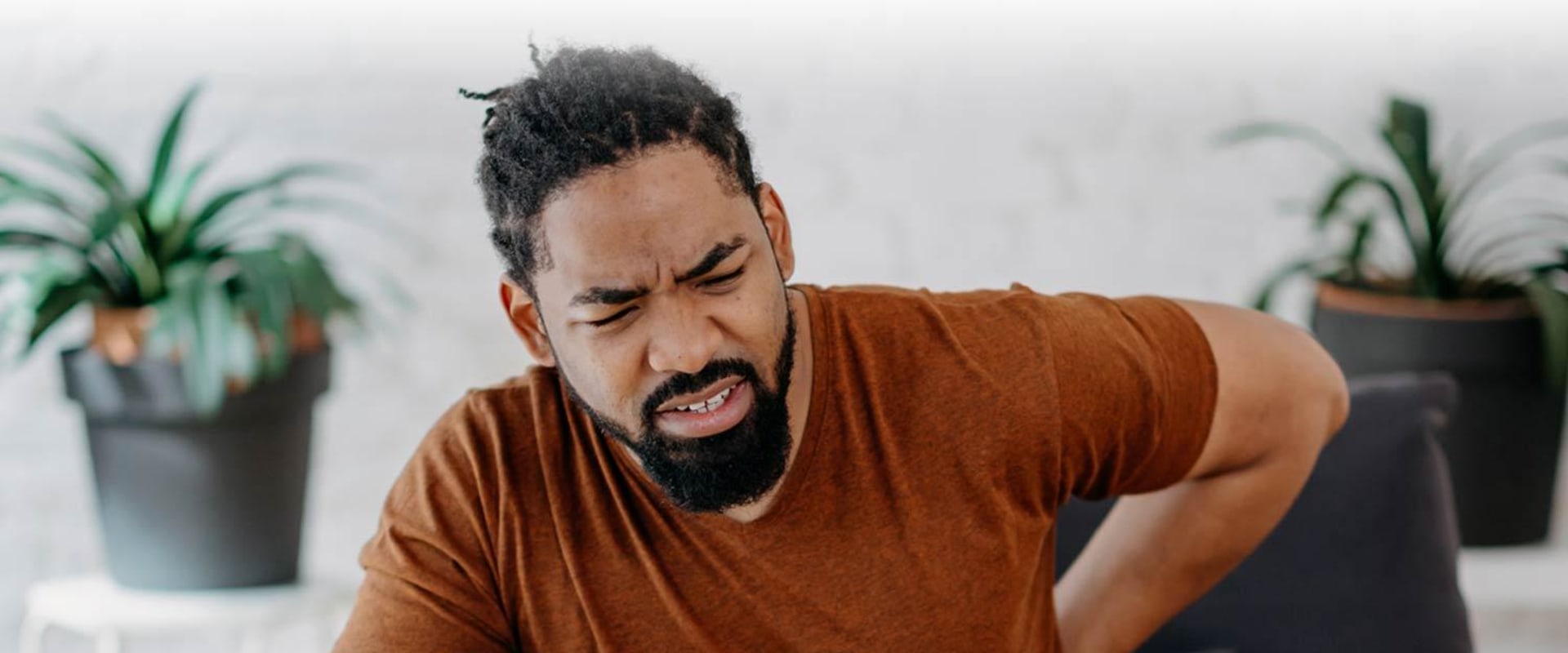 What Are the First Signs of Kidney Stones and What Causes Them? A Guide to Black Men's Wellness